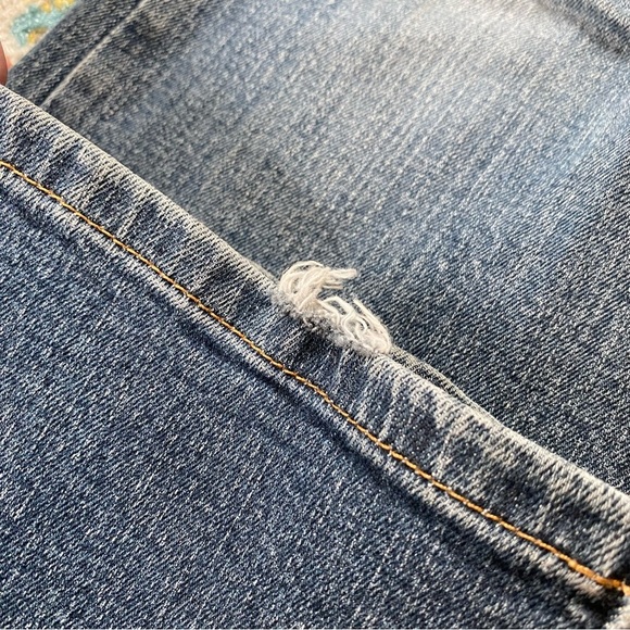 Vintage Y2K L.E.I. Custom Embroidered Moon and Stars Dream Catcher Flare Jeans - Picture 8 of 15